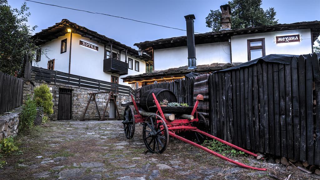 Strannopriemnitsa Guest House Bozhentsi Exterior photo